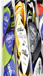 Lots of 100pcs Alice Acoustic Electric Guitar Picks PlectrumsAssorted thicknesscolors3406520