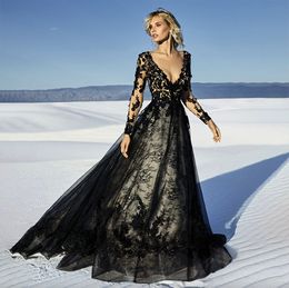 Sexy V Neck Black Lace Appliqued Long Sleeves Tulle A-Line Wedding Dresses Sweep Bride Dress Bridal Gown