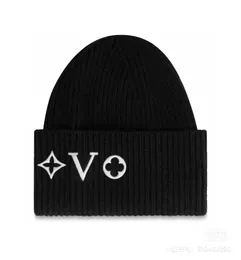Fashion designer beanie autumn and winter new knitted wool hat luxury knitted hat official website version 1:1 craft