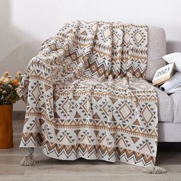 Blankets TONGDI Boho Raschel Blanket Soft Thickened Lace Warm Knitting Eco-friendly Luxury Decor For Cover Sofa Bed Bedspread Winter 230414