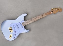 Metal Silver Electric Guitar with Maple Fretboard SSS Pickups Gold Hardware Customizable