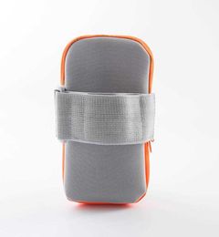Breathable Universal Cell Phone Holder Case For Running Gym Yoga Sports Armband Bags Mobile Phones Wrist Bags on hand Cycling Hiking Armband Packs