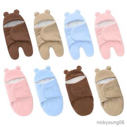 Sleeping Bags Baby Winter Bag Newborn Warm Plus Velvet Cover Blanket Envelope Thicken Swaddle Wraps R230614