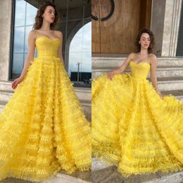 Sexy Yellow Prom Dresses Spaghetti Bone Bodice Evening Gowns Tiered Skirt Semi Formal Red Carpet Long Special Ocn Dress