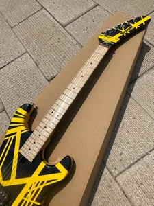 5150 Elektro Gitar, İthal Alder Gövdesi, Kanada Akçaağaç Klavvanı, İmzalı, Klasik Yello ve Beyaz Çizgiler, Yıldırım Paketi