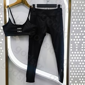 Lüks Desiger Trailtsuit Kadın Yoga Set Egzersiz Gömlekleri Spor Uzun Pantolonlar Sutyen Spor Salonu Takım Fitness Taytlar Mahsul Top Yüksek Bel Çalan Spor Setleri