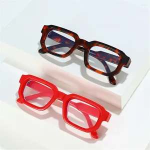 Güneş gözlüğü moda küçük kare bardaklar eşsiz edebi vintage gözlükler çerçeve kadınlar için