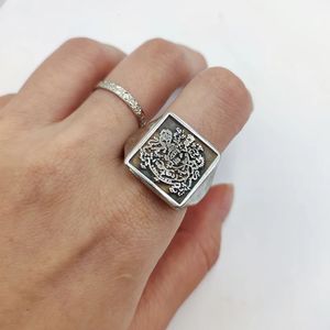 Пользовательские 925 твердого серебра Vingtage 17 мм квадратные кольца персонализированная гравировка печатка изображение po кольцо с буквой для мужчин подарки 240102