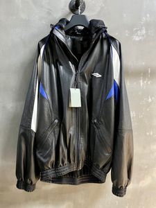 Moda markası balya yarış ceketi pu deri ceket deri ceket fit gevşek fit unisex ceket işlemeli deri ceket