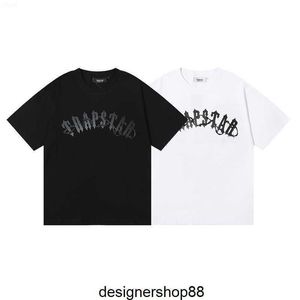 Erkek Tişörtler FW Yüksek Kaliteli Tasarımcı Tshirts Trapstar Dikenli Tel Kemeri Tee Koyu harf baskı Çift İplik Pamuk Kısa Kollu Yuvarlak Boyun Tshirt 3iJj
