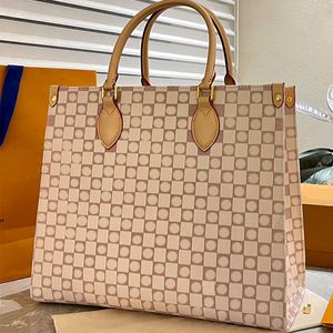 Bolsa de compras com grade de tabuleiro de xadrez, couro genuíno, alça de couro, hardware dourado, bolso com zíper interno, bolsas femininas em movimento, bolsas de ombro grandes