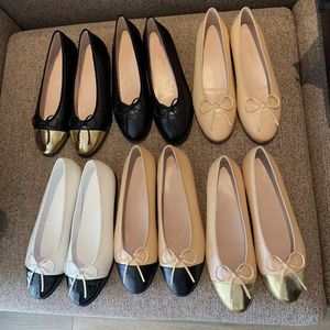 Tasarımcı Ayakkabı Bale Yağları Bej Siyah Ayakkabı Kadın Balerin Üzerinde Bahar Deri Kayma Lüks Kap Toe Düz Bayanlar Balerin Daireler Elbise Ayakkabı Bale Pompaları 34-42