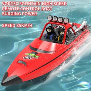 TY725 RC Tekne Turbojet Pompa Yüksek Hızlı Uzaktan Kumanda Jet Teknesi Düşük Akü Alarm Fonksiyon Yetişkin Çocuk Oyuncakları 240106