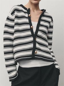 Jaquetas femininas 2024 início da primavera contraste cor listrado malha jakcet para mulheres manga longa moda único breasted elegante casaco