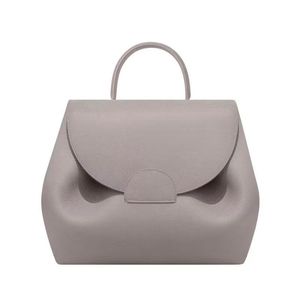 Дизайнерская сумка Кожаная сумка через плечо Большая вместительная сумка для покупок с клапаном Женская сумка через плечо для отдыха Роскошная сумка для покупок Симпатичная сумка с улыбающимся лицом Размер: L HDMBAGS2023