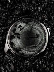 Наручные часы Картина маслом Лицо Кварцевые часы Мужские часы 2024 Дизайн Наручные часы 3d Луна Креативный корпус из нержавеющей стали