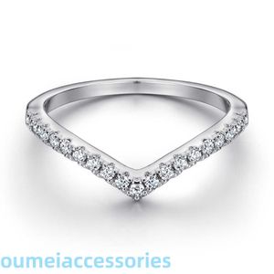Mücevher Tasarımcısı Pandoraring Dora'nın Band Rings S925 Yüzük Kadınlar Basit Sterling Gümüş V şeklinde tek sıra elmas zirkon işaret parmak yüzüğü