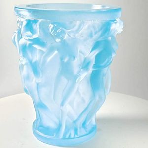 Toptan kristal vazolar beyaz 3d scupture kız cam bakhoor tütsü brülör el sanatları ev dekorasyonu veya ofis doğu arap el yapımı hediye