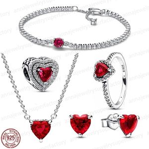 2024 Designer 925 braccialetti con ciondoli in argento sterling gioielli set di cinque pezzi di serie Blink cuore rosso braccialetto collana anello adatto pandora regalo di San Valentino