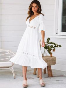 Sıradan Elbiseler Fitshinling Dantel Ekleme Boho Beyaz Kadınlar için 2024 Yaz Bir Çizgi Midi Pareo Slim Sexy V Boyun Vestidos Femme Satış