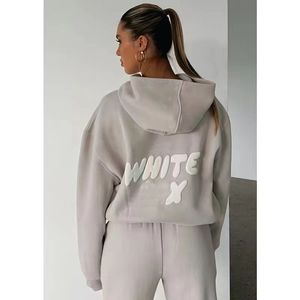 WF-Women Kadın Mektubu Baskı 2 Parça Kıyafet Fox Cowl Neck Uzun Siyah Beyaz Kollu Sweatshirt ve Pantolon Set Trailsuit A3