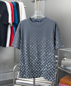 2024 Yeni Erkek Tişörtler Tasarımcıları T-Shirt Erkeklerin Kadın Üstleri Mektuplar Baskı Kısa Kollu Moda Kişiselleştirilmiş Yaz Gömlekler Erkekler Gevşek Tees Avrupa Boyutu S-XT