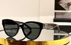 Luxurys Designer Güneş Gözlüğü Kadın Gözlükler Popüler Top Versiyon Klasik Güneş Gözlüğü Edebiyat ve Sanatsal Stil UV400 Koruma Şık Güneş Gözlükleri Lunette Luxe