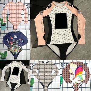 Mektup Baskılı Bodysuit Mayo Uzun Kollu Tulum Kadınlar Tasarımcı Torulları Charm Ladies One Piece Mayo Havuzu Plaj Yüzme Takım