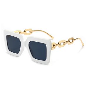 Yeni kutu zinciri güneş gözlüğü, Avrupa ve Amerikan moda büyük çerçeve güneş gözlüğü, kadınların üst düzey sınır ötesi kare UV dirençli gözlükleri