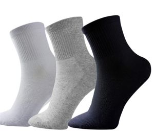 Erkekler Bahar Sonbahar Siyah Mesh Çoraplar Adam Saf Renkli Pamuk Çoraplar Erkek Gri Çorap Tasarımcı Çorap 10 Kartlar Lot6037546