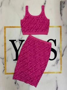 2014designer elbise kadınlar yaz lüks moda mektup örme üç boyutlu kabartma elbise seksi moda iki parçalı elbise kadınlar rahat asma etek