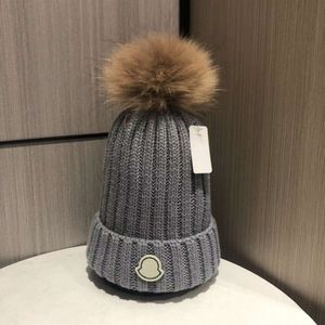 Moda Tasarımcı Beanie Şapkalar Yeni Kadınlar Beanie Örme Şapka Lüks Kış Nötr Nakış Logosu Yün Karışım Şapkalar Bobo Şapkalar Toptan