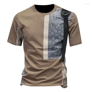 Erkek Tişörtleri 2024 Tasarımcı Dikiş Retro Moda Markası Kısa Kollu T-Shirt İnce Yuvarlak Boyun Asimetrik Kişisel Giysiler