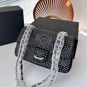 Kadın tasarımcı diamante omuz çantası 22.5cm kadife flep crossbody çanta altın gümüş donanım lüks el çantası mektup alışveriş çantası amblem debriyaj pochette bavul