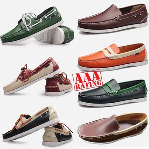 Loafers en kaliteli slip-on erkek tasarımcı orijinal deri erkek elbise ayakkabıları siyah kahverengi mokasin yumuşak alt sürüş ayakkabı EUR 38-4 18 s