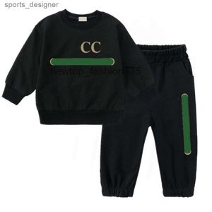 Stok tasarımcısı çocuk giyim setleri bebek spor giyim erkekler süveter takım elbise çocuk kıyafetleri üst pantolon iki parçalı boyut 90-160''g