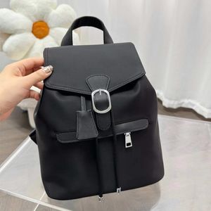 Mens Designer Backpack Backpacks School Bags Medium Men Back Packs Shoulder Bag Outdoor Black Khaki Triangle Top 2024