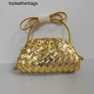 Botteg Venetas Copy Deisgner 8A Сумки Юридический интернет-магазин Маленькая дизайнерская сумка-мессенджер золотого и серебряного цвета с крестообразным плетением, большая вместительная женская сумка