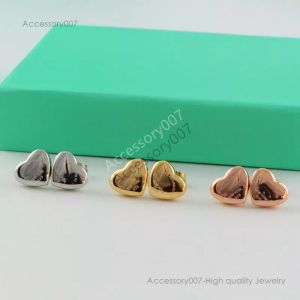 Tasarımcı Takı Küpe Sevimli Tiny 10mm Kızlar Orijinal Markalı Kalp TF Katı Saplama 316L Paslanmaz Çelik 18K Altın Gümüş Gül Kadın Letter Logo Gravür Aşk Küpe