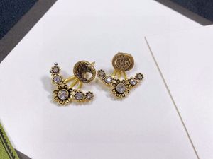 Роскошные дизайнерские серьги для женщин с бриллиантами, январский новый продукт, кулон в форме сердца, серьги-шпильки, золото, серебро