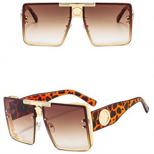 Креативные солнцезащитные очки женские роскошные буквенные значки декоративные мужские дизайнерские очки в стиле панк крутые sonnenbrille повседневные полезные солнцезащитные очки для пожилых людей универсальные hg101