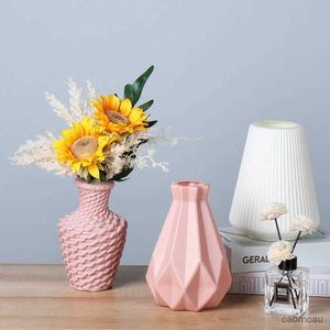 2PCS Vases Nordic Flower Vase Imitation Ceramic Plastic Flower Vase Pot Home Living Room Desktop Decoration Wedding Centerpiece Arrangement