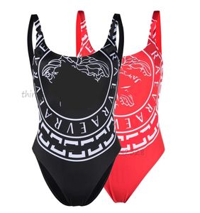 Moda One Piece Mayo Kadın Plaj Giyim Mayo Pad Baskı Mayo Takımları Yüzme Takım Kadınlar Bodysuit