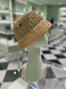 Yaz Sepet Şapk Dokuma Tasarımcı Kova Şapkası Yumuşak Katlanabilir Seyahat Sebep Nefes Alabilir Casquette Doğal Kahverengi Pembe Siyah Klasik Mektup Erkek Şapka Şık PJ088