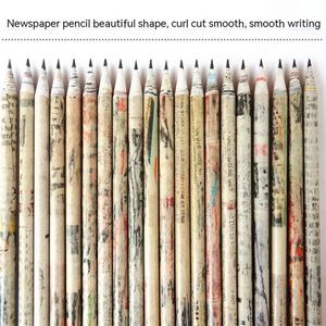 Eski Spaper Kalemlerin Yaratıcı Geri Dönüşümü Çevre Dostu Kağıt Yetişkin Öğrenciler Test Resim Yazıyor Özel Kalem S 240118