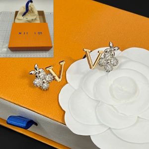 Marka Tasarımcı Lüks Yonca Küpeler Klasik Marka Kadın Mücevherleri Lüks Tarzı Aşk Hediye Küpeleri Klasik Logo Yeni Takı Küpe Kutu