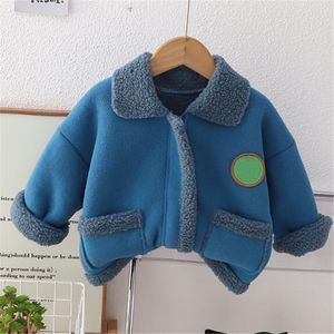 2024 Yeni Moda Çocukları Ceket Sevimli ve Sıradan Sonbahar Kış Ceketleri Kore Edition Pelet Pleece Shake Poleece Erkek ve Kız Ceket