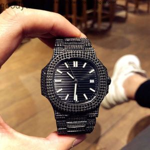 Patek-Phillippe De Men Watches 5719/1G Montre Luxe Miyota Otomatik Mekanik Hareket Üst ve Alt Safir Ayna Diamond Watch