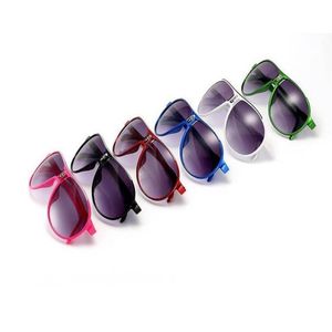 Çocuk Güneş Gözlüğü Erkek Kız Kızlar Moda Marka Tasarımcısı Güneş Gözlüğü Çocuk Güneş Gözlükleri Plaj Oyuncakları UV400 Güneş Gözlüğü 10 PCS Lot 299n