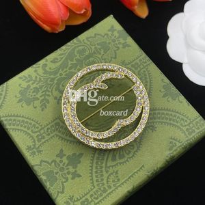 Hoop Rhinestone Crystal Brooches Pins Designer Gold Letter Pins Top Brooches With Gift Box Jewelry Accessories